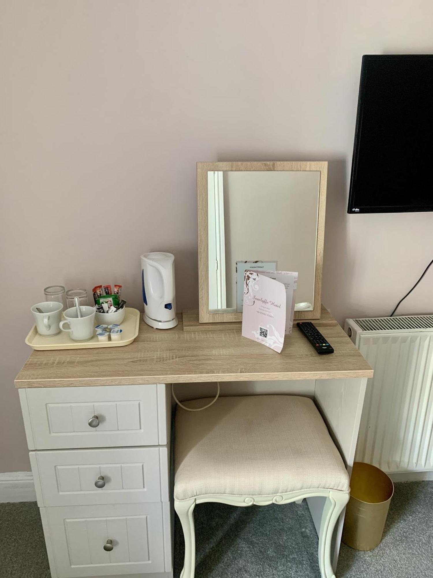 Seaclyffe Hotel Ltd Llandudno Room photo